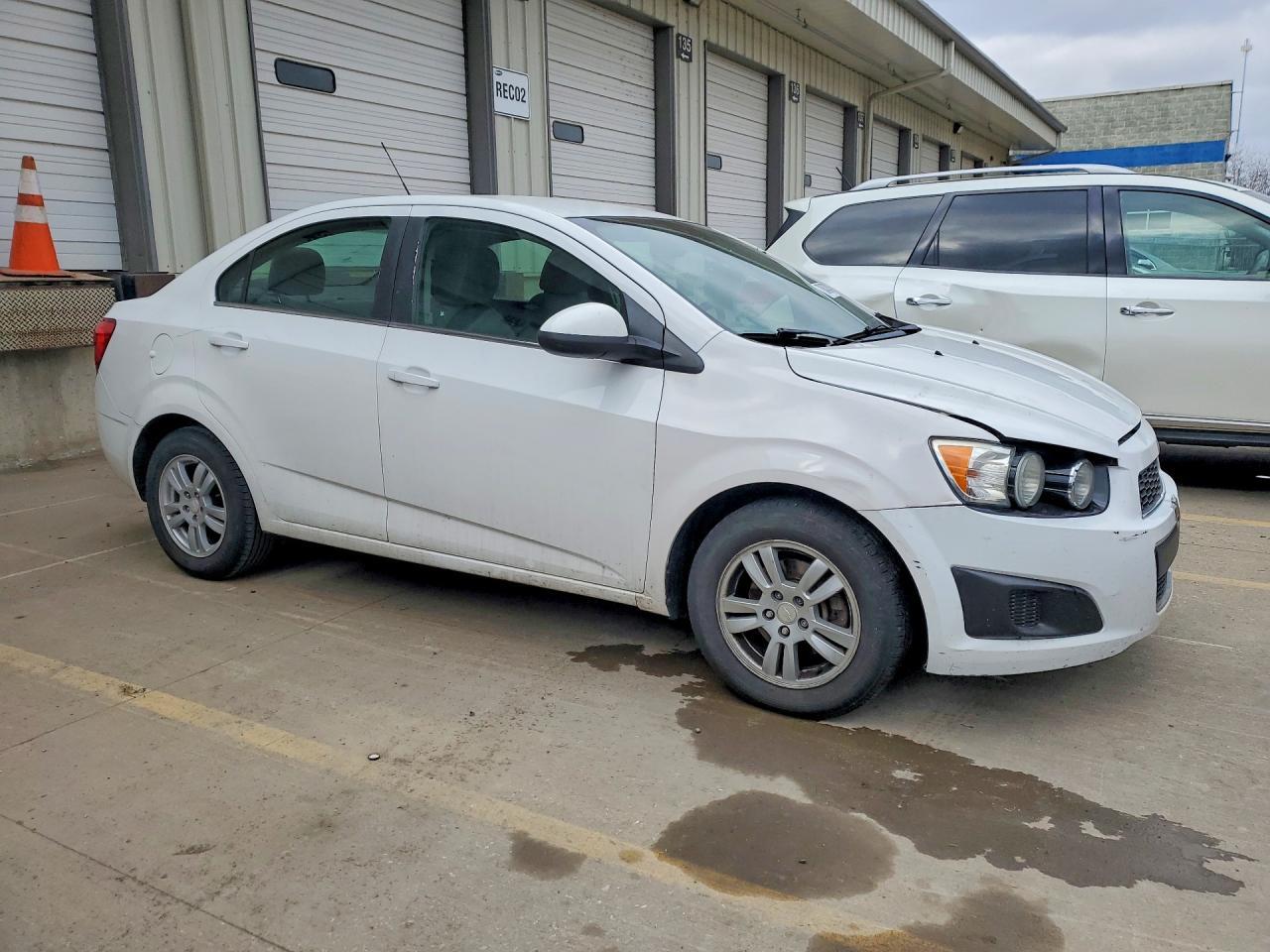 2016 Chevrolet Sonic lt