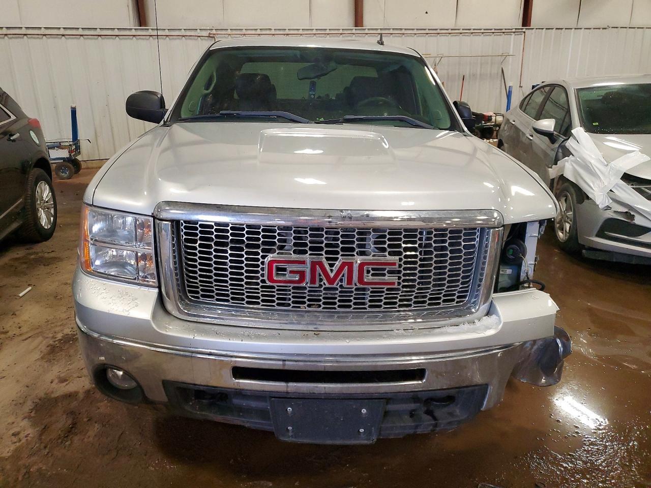 2013 GMC Sierra K1500 sle