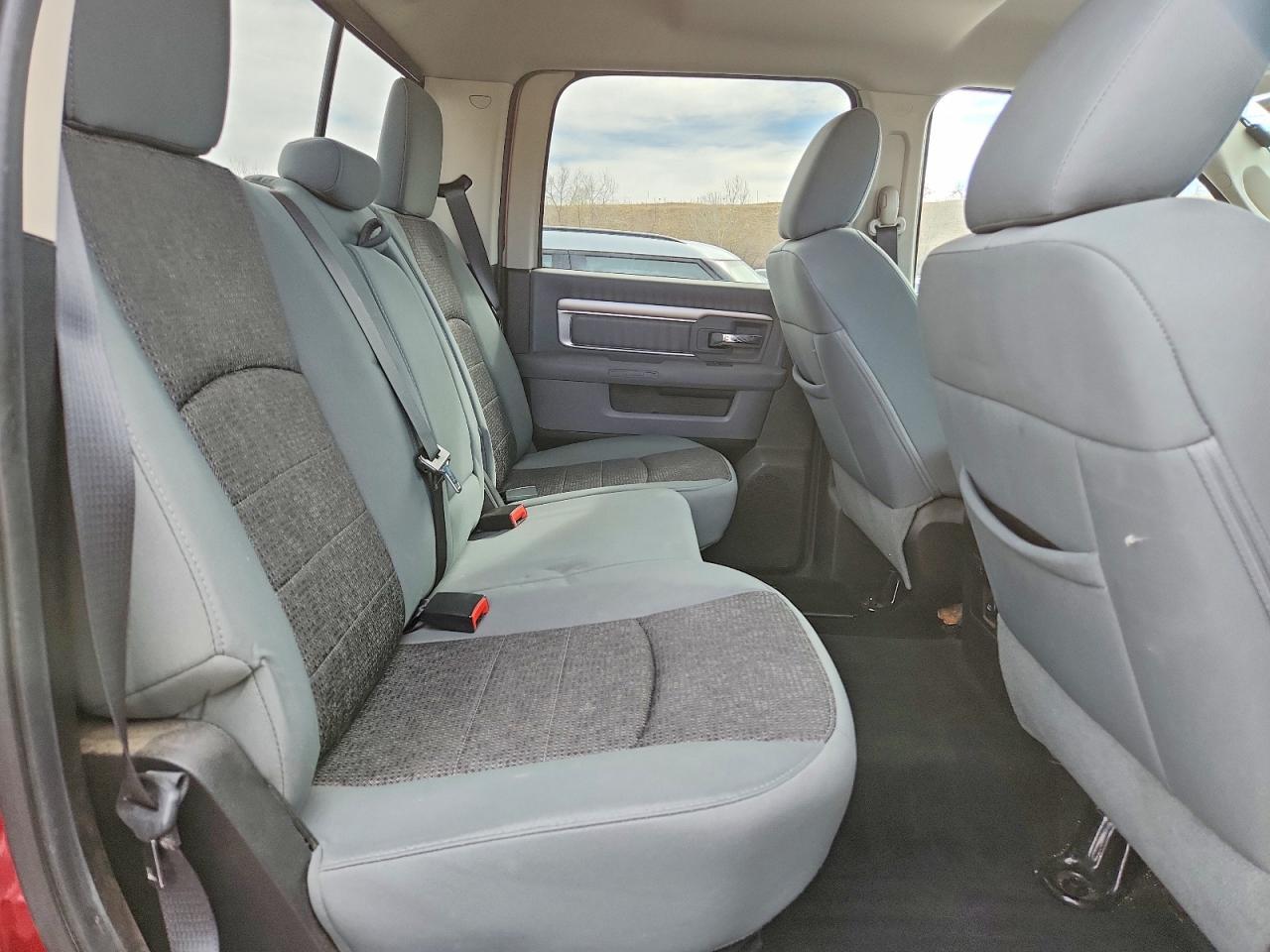 2014 Dodge RAM 1500 SLT