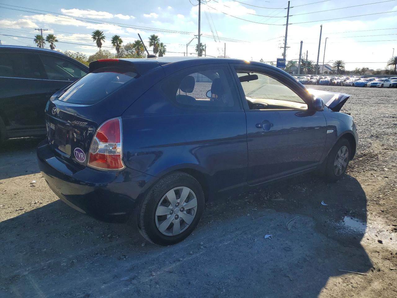 2009 Hyundai Accent gs