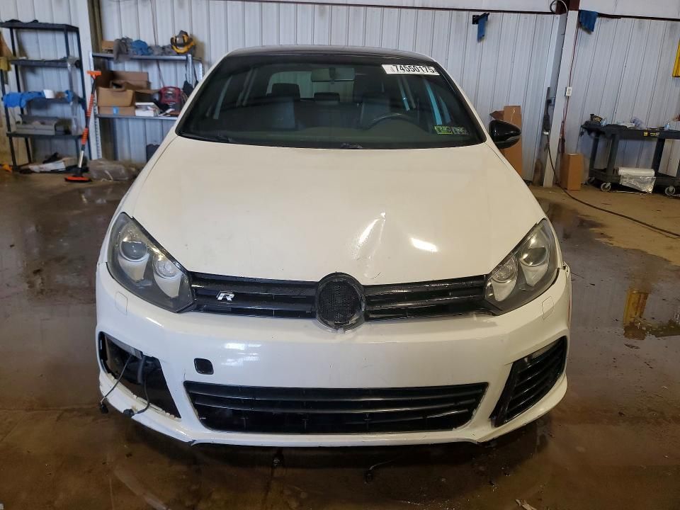 2013 Volkswagen Golf r