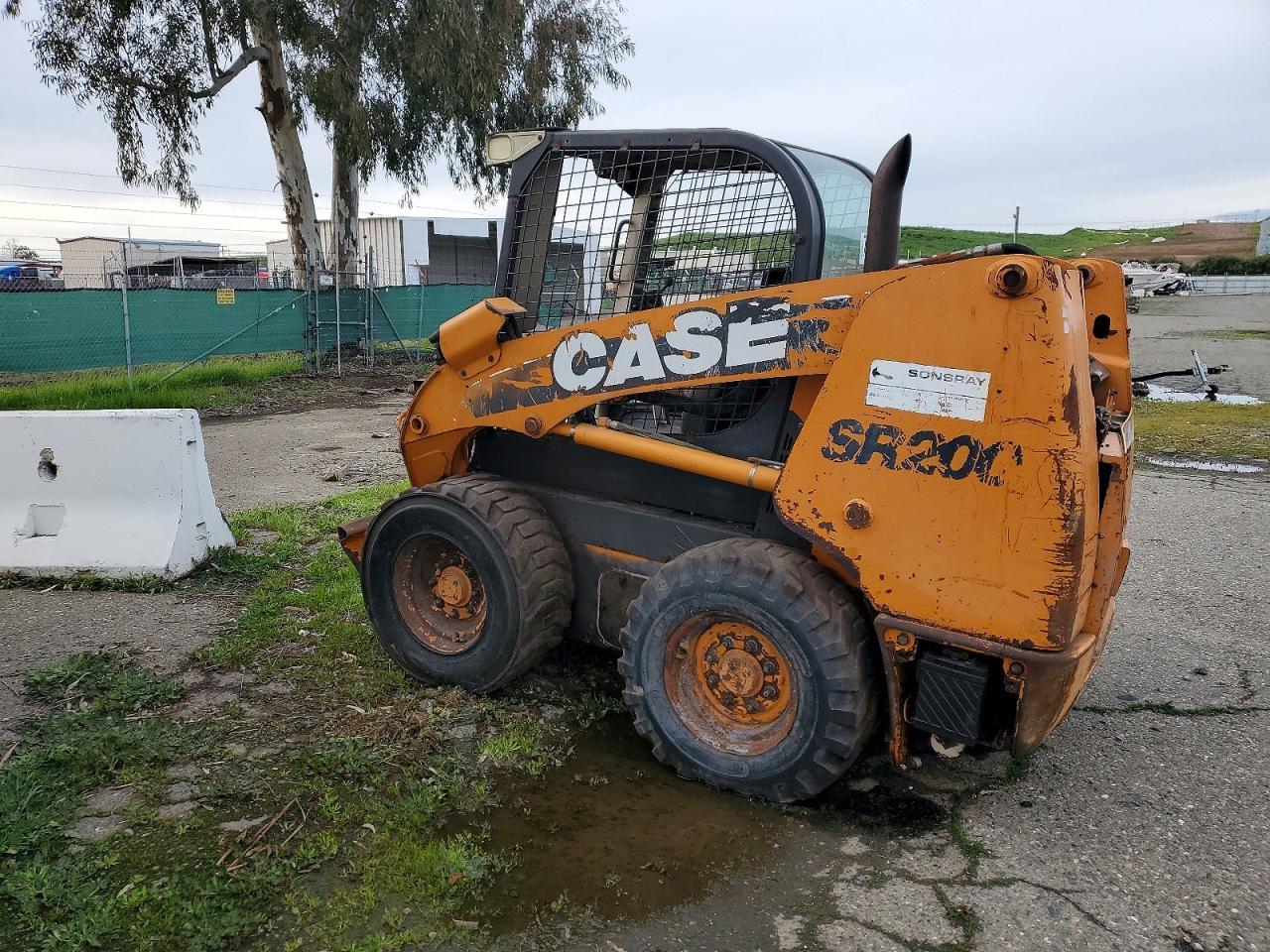 2011 Case SR200