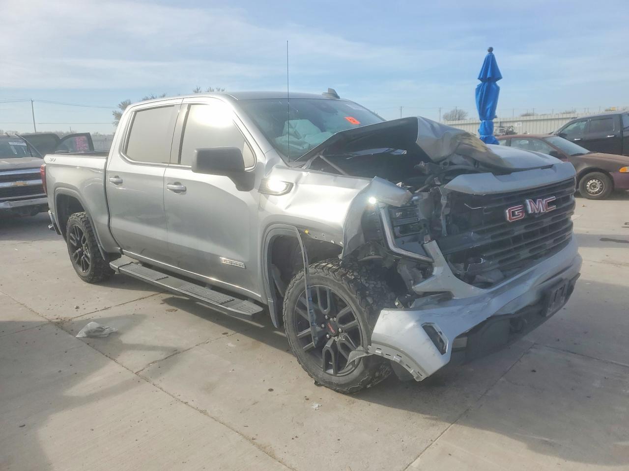 2024 GMC Sierra K1500 Elevation