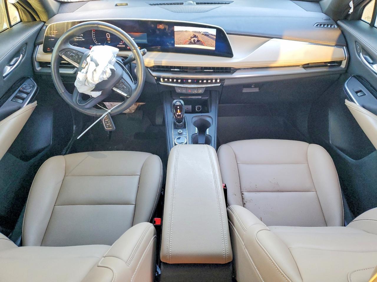 2024 Cadillac XT4 Luxury