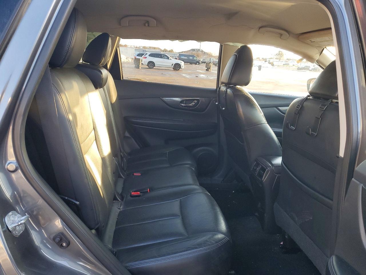 2014 Nissan Rogue s