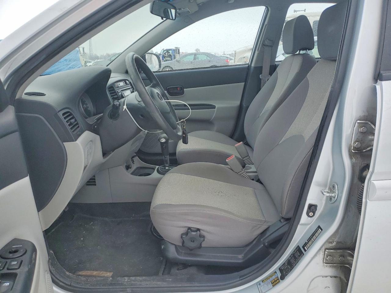 2010 Hyundai Accent gls