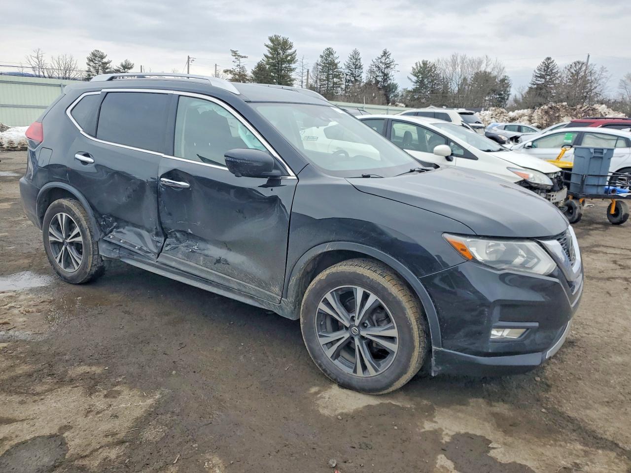 2019 Nissan Rogue sv