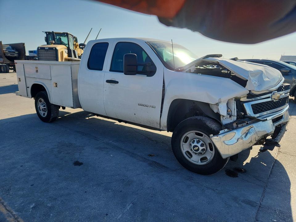 2013 Chevrolet Silverado Utility / Service Truck