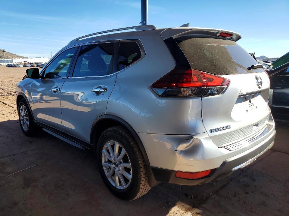 2018 Nissan Rogue sv