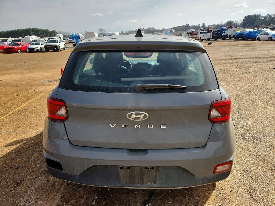 2022 Hyundai Venue se