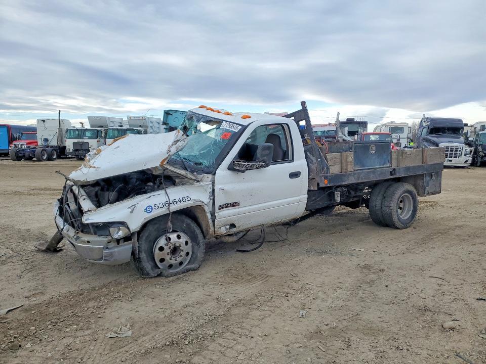 2001 Dodge RAM Chassis Cab Flatbed Truck