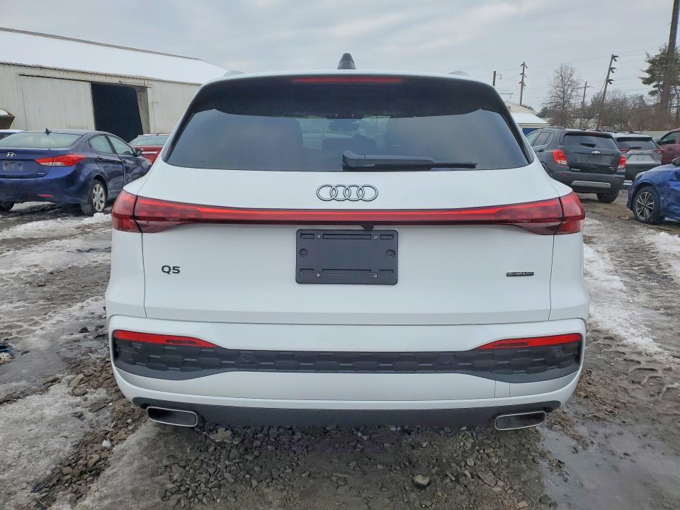2025 Audi Q5 Premium