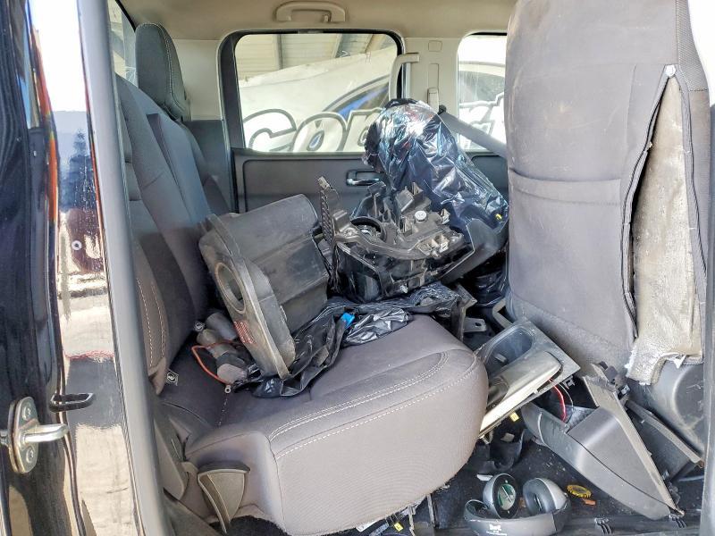 2023 Nissan Frontier s