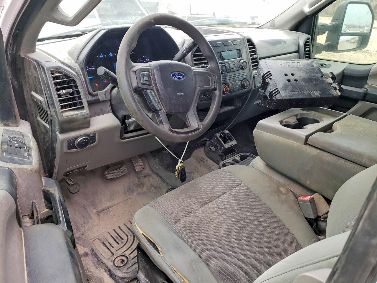2019 Ford F250 Duty Super Utility / Service Truck
