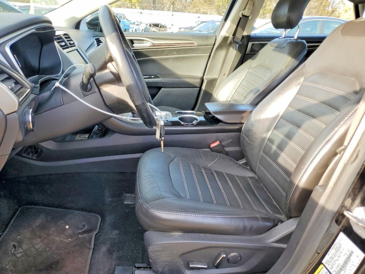 2014 Ford Fusion se