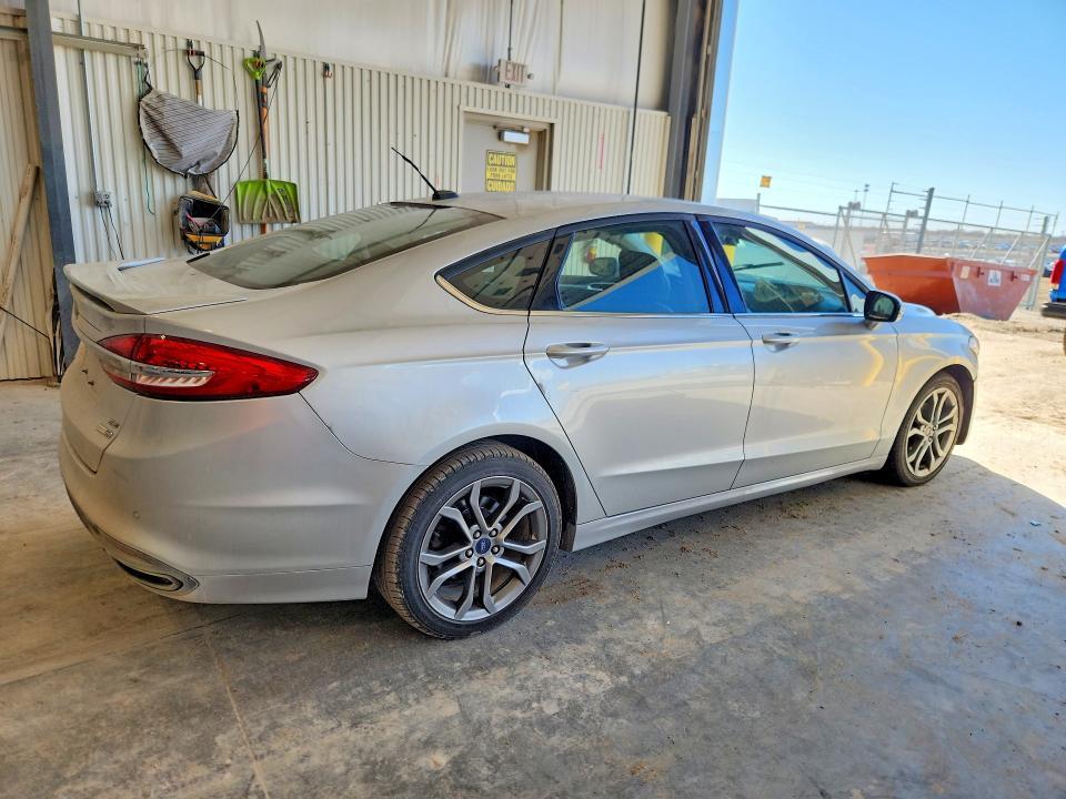 2017 Ford Fusion se