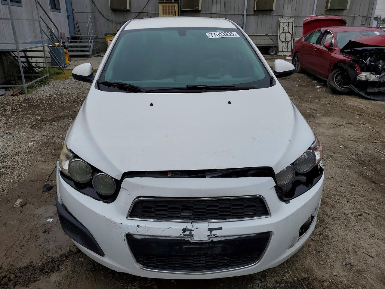 2015 Chevrolet Sonic ls