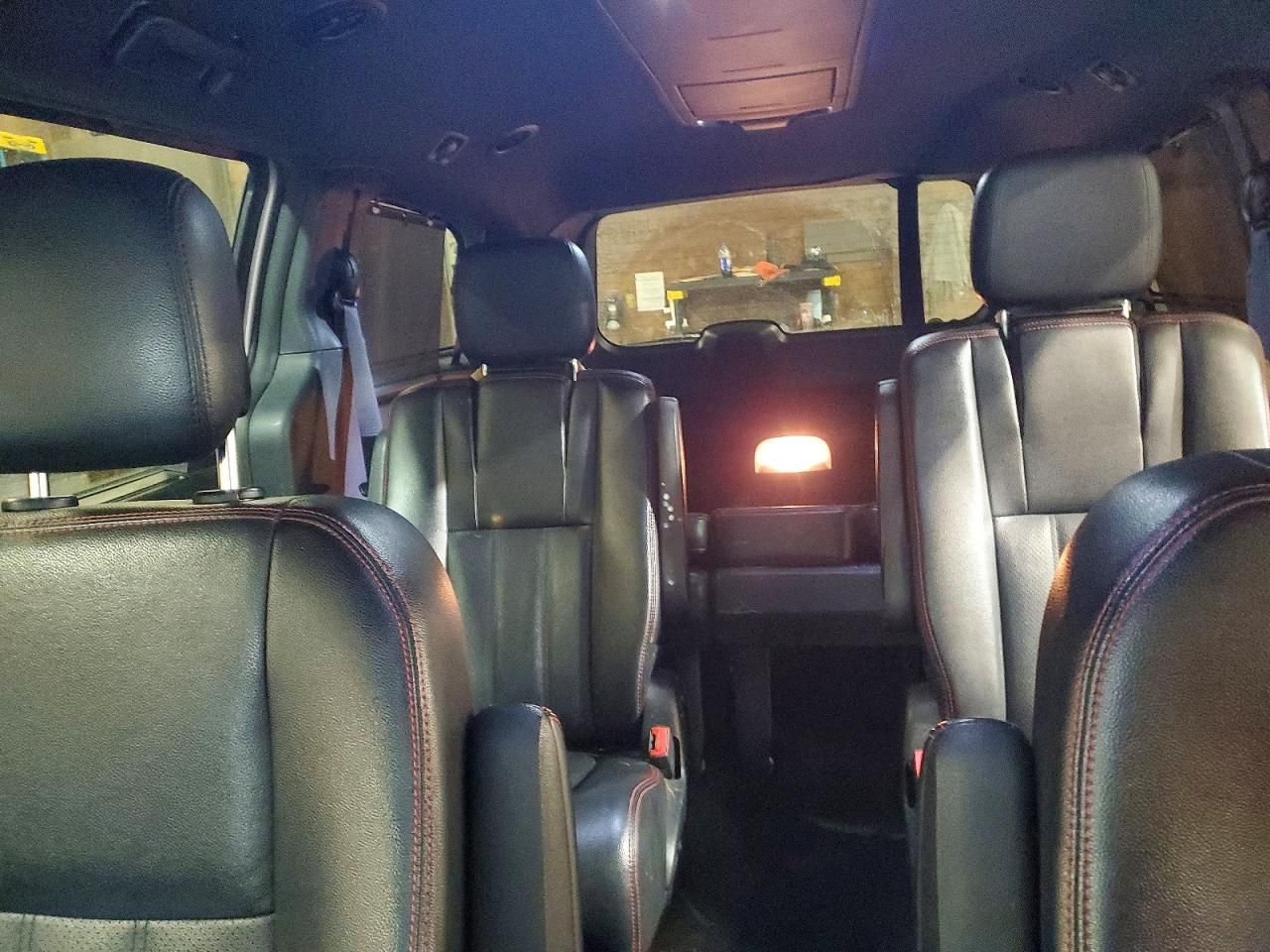 2015 Dodge Grand Caravan R/T