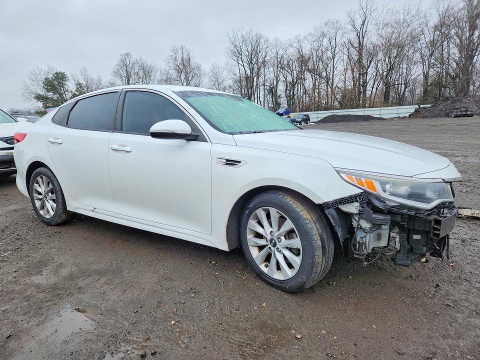 2017 KIA Optima lx