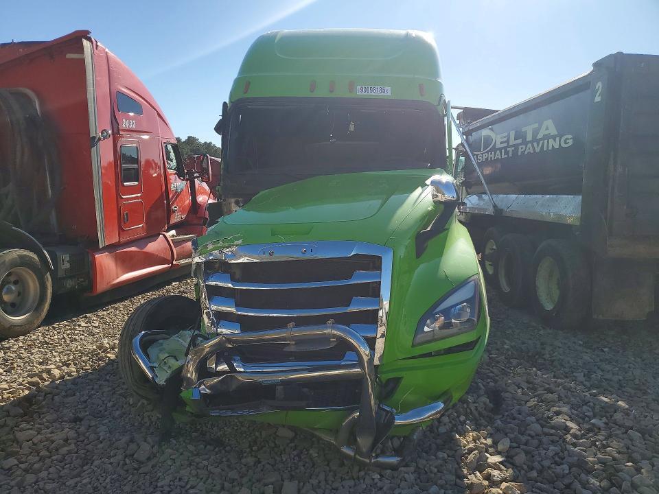 2023 Freightliner Cascadia 126