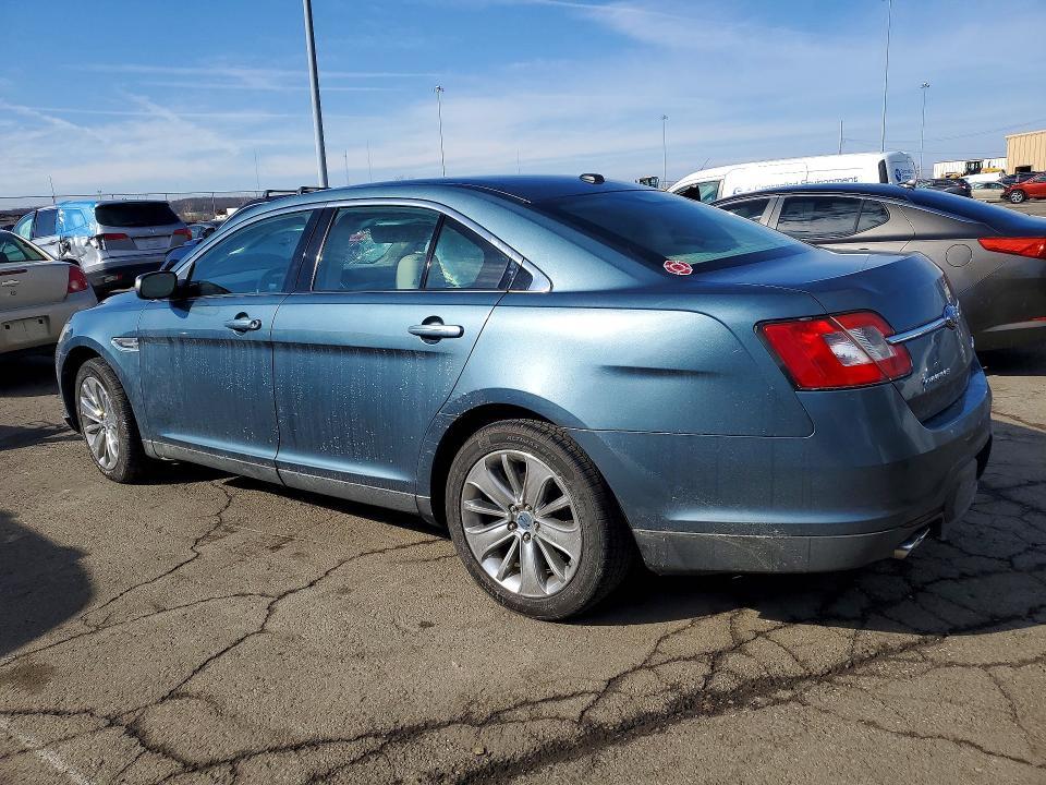 2010 Ford Taurus Limited