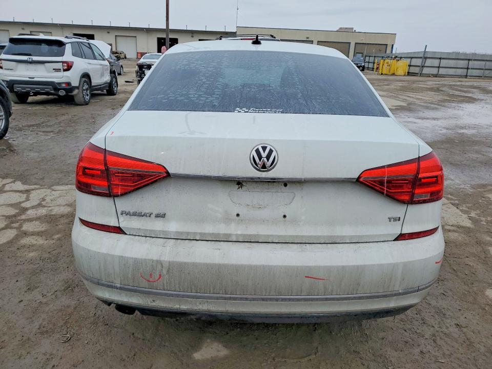 2016 Volkswagen Passat se
