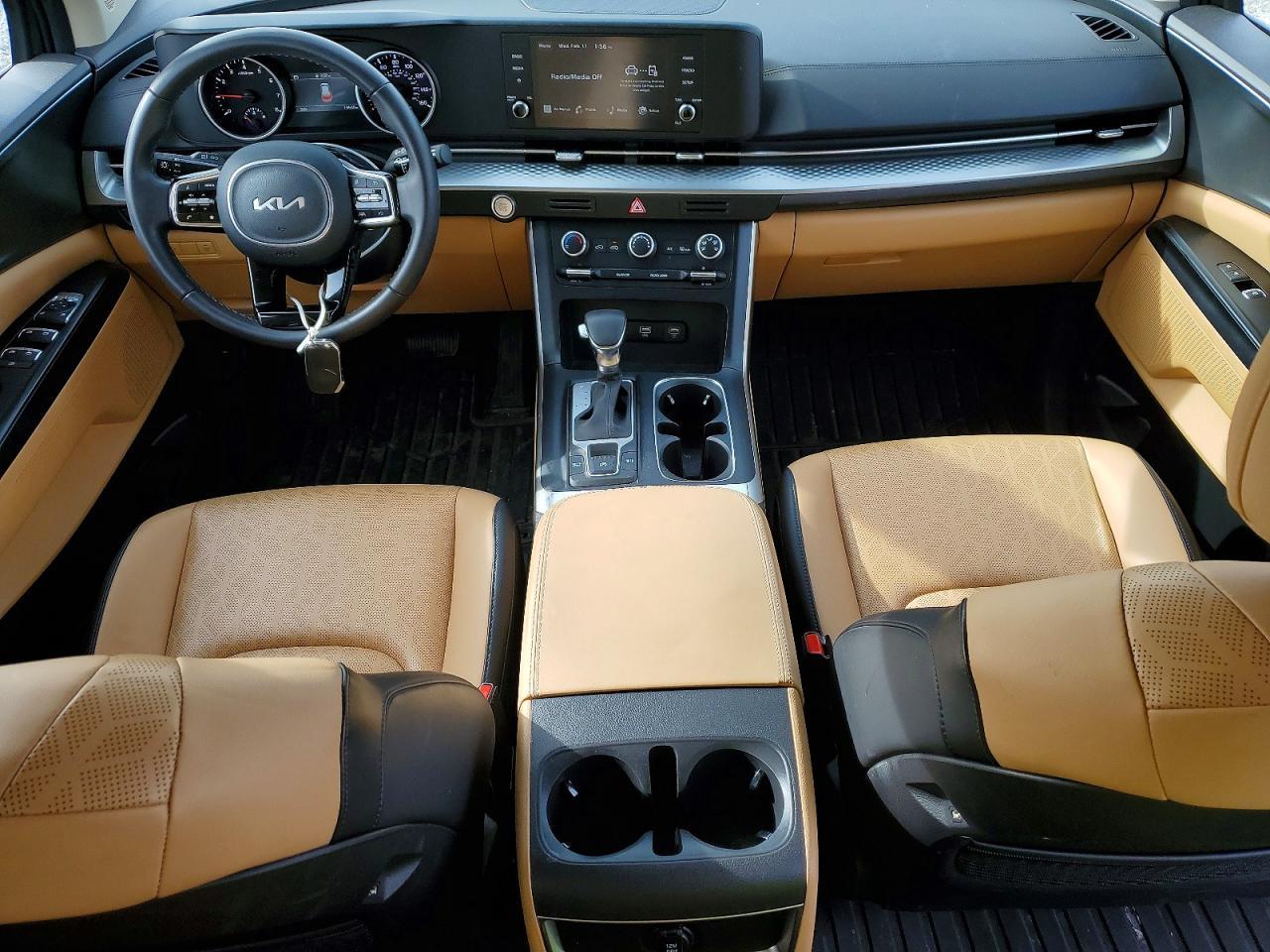 2024 KIA Carnival lx