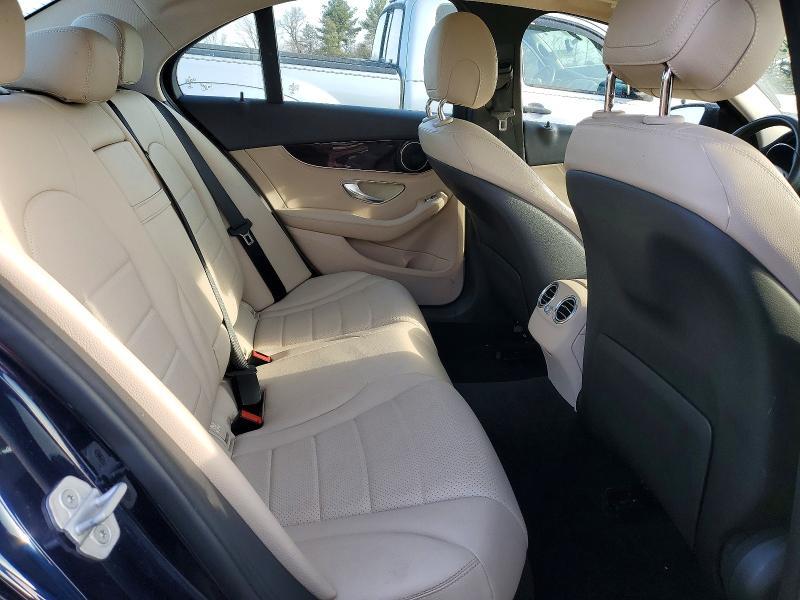 2016 Mercedes-Benz C300