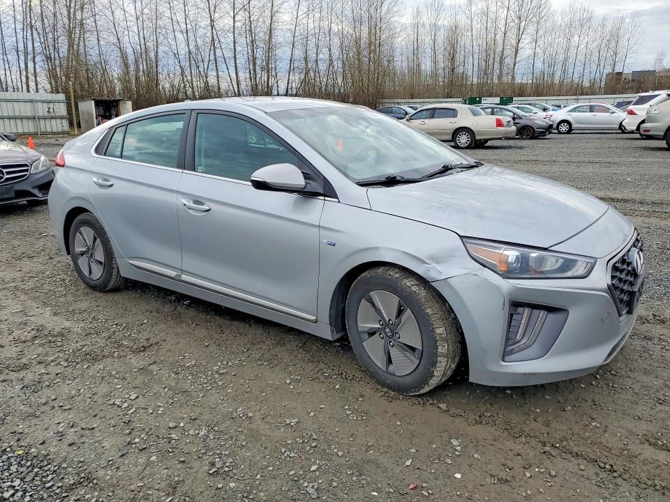 2020 Hyundai Ioniq se