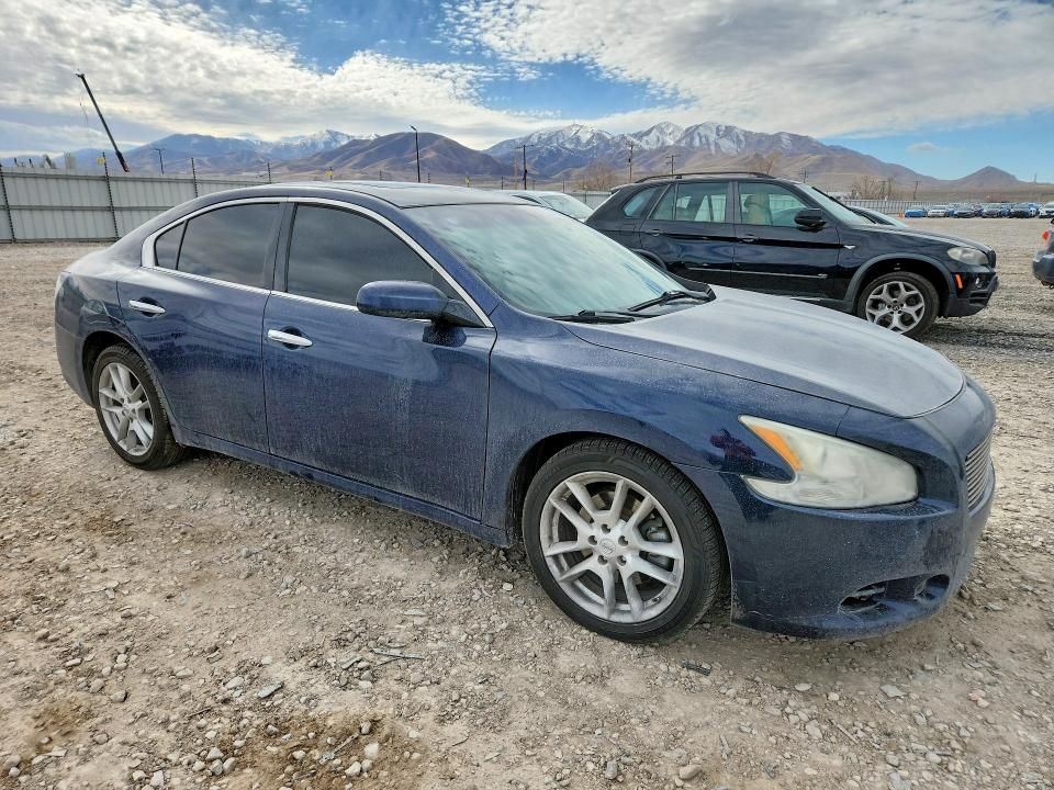 2014 Nissan Maxima s