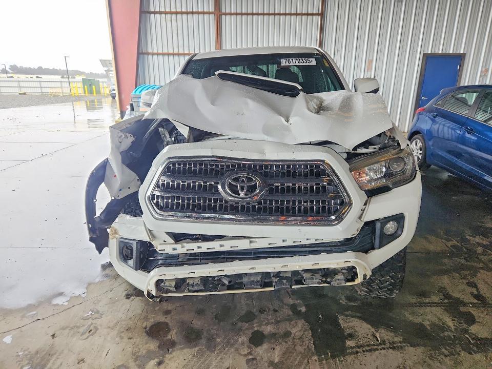 2016 Toyota Tacoma Double cab