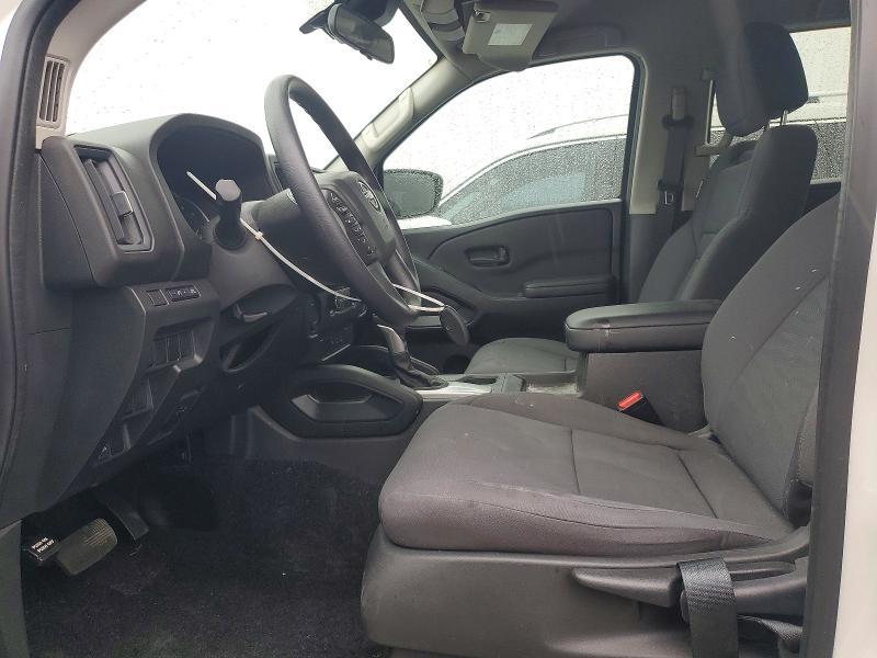 2025 Nissan Frontier s