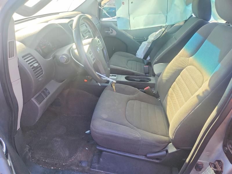 2015 Nissan Frontier s