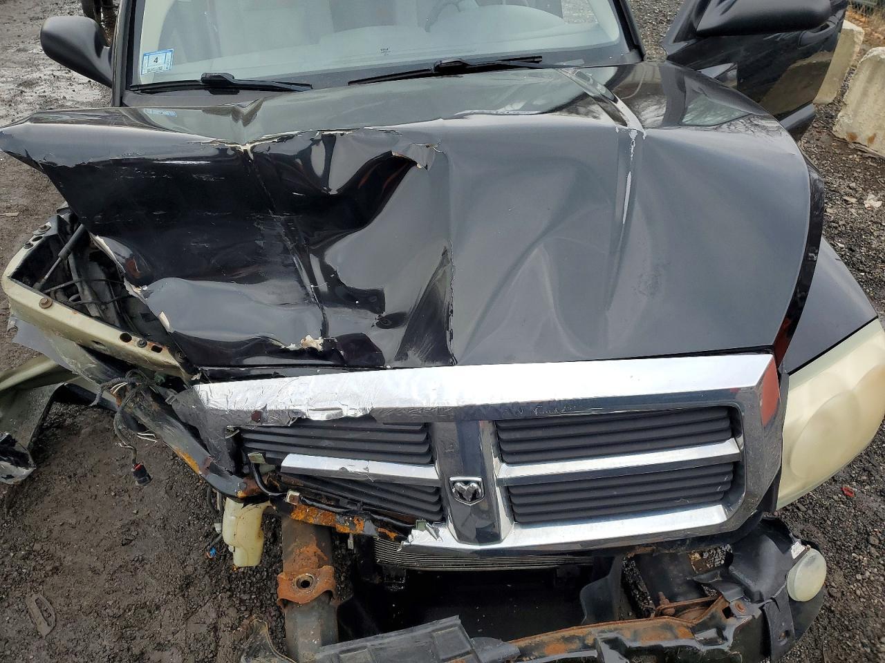 2007 Dodge Dakota Quad SLT