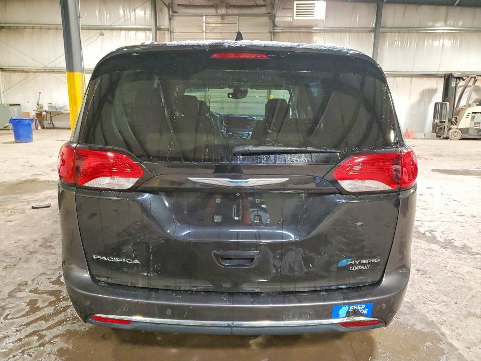 2018 Chrysler Pacifica Hybrid Limited