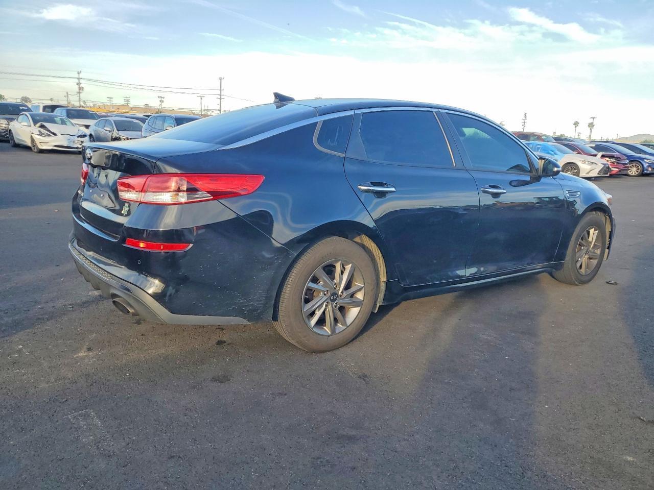 2019 KIA Optima lx