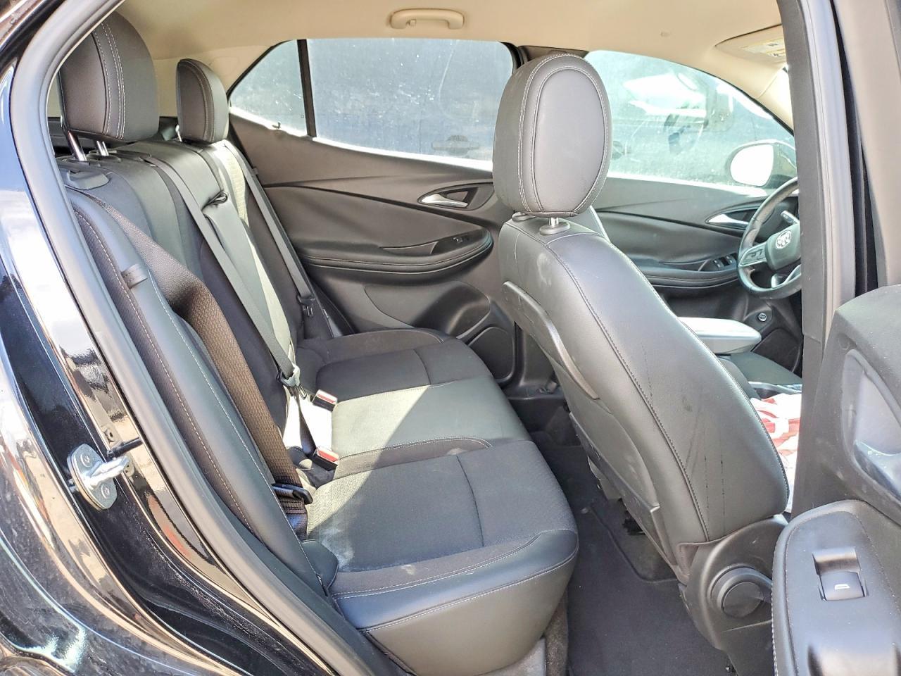 2020 Buick Encore gx Select