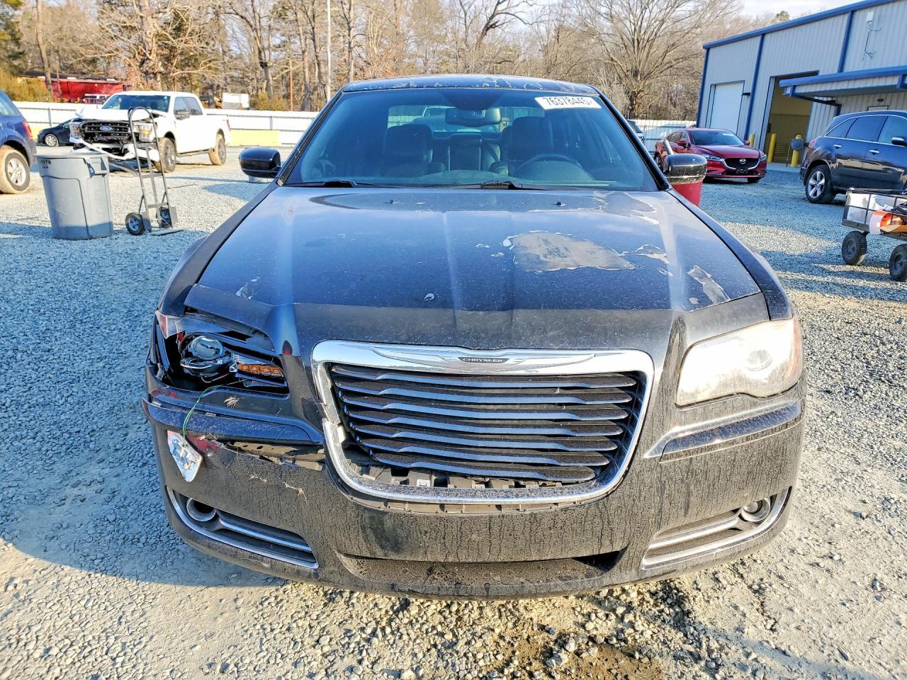 2013 Chrysler 300 s