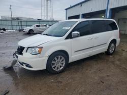 Chrysler Vehiculos salvage en venta: 2011 Chrysler Town & Country Touring l