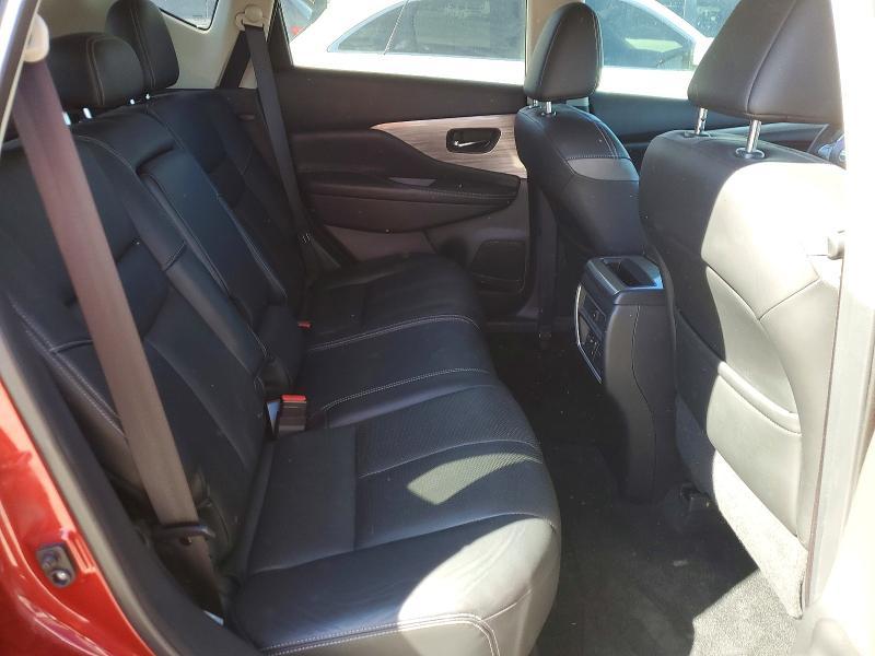 2015 Nissan Murano s