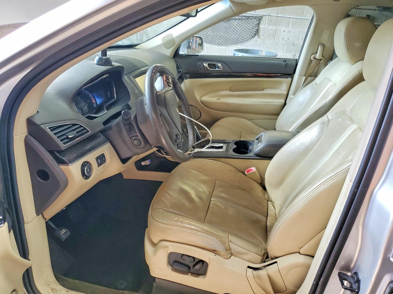 2015 Lincoln MKT
