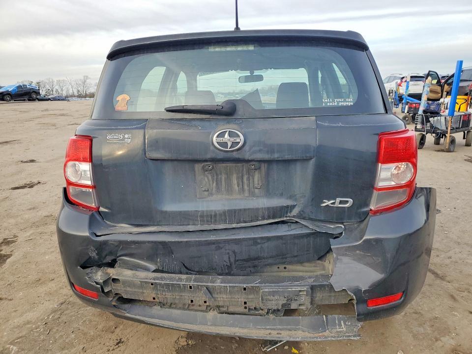 2009 Scion XD