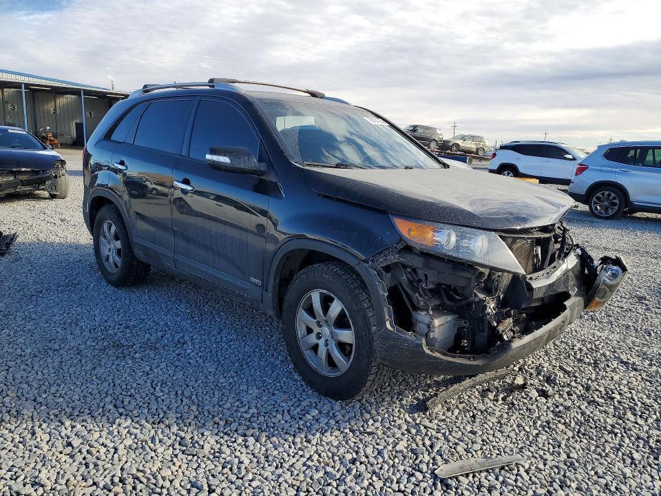 2013 KIA Sorento lx