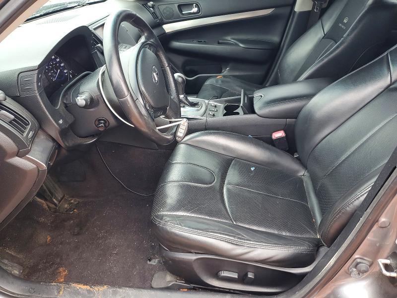 2012 Infiniti G37