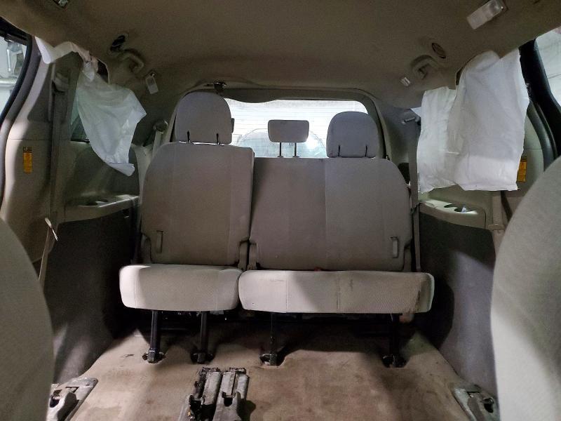 2014 Toyota Sienna le
