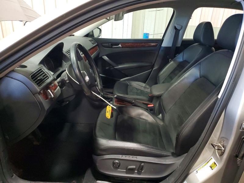 2012 Volkswagen Passat sel