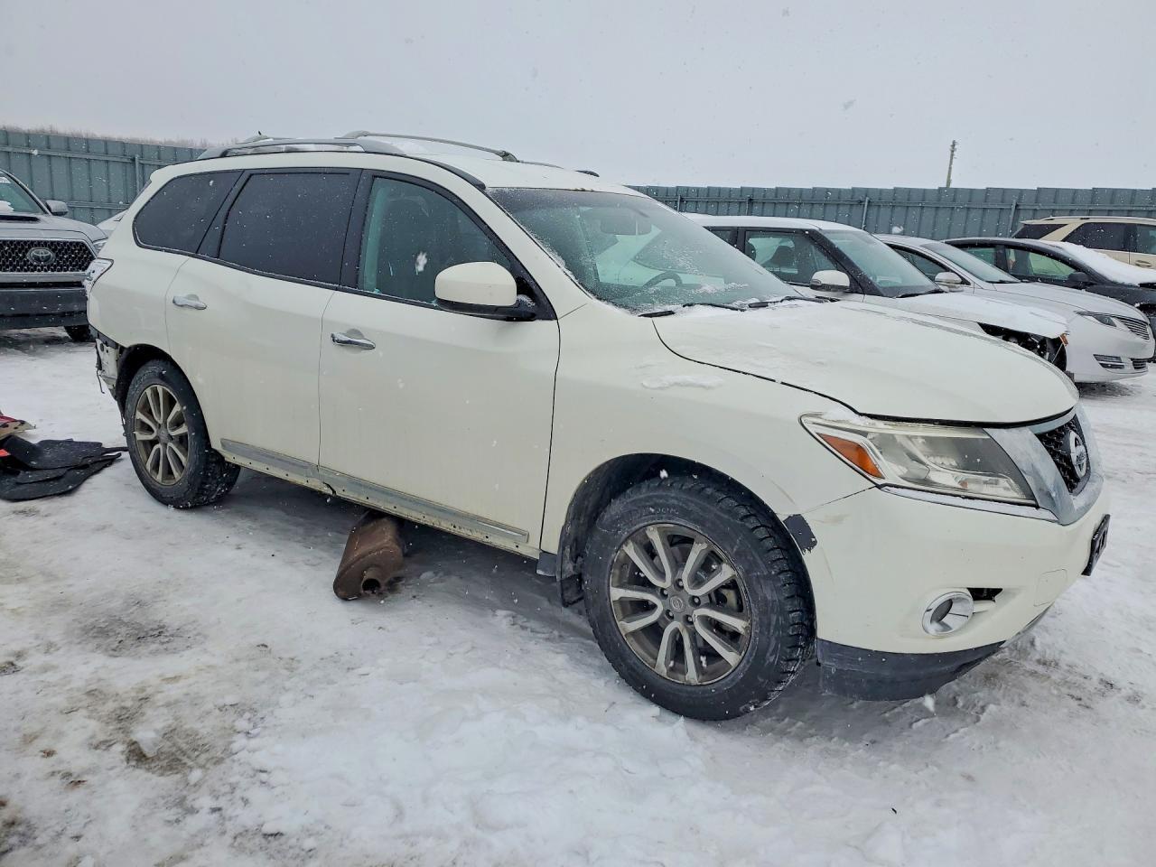 2014 Nissan Pathfinder s