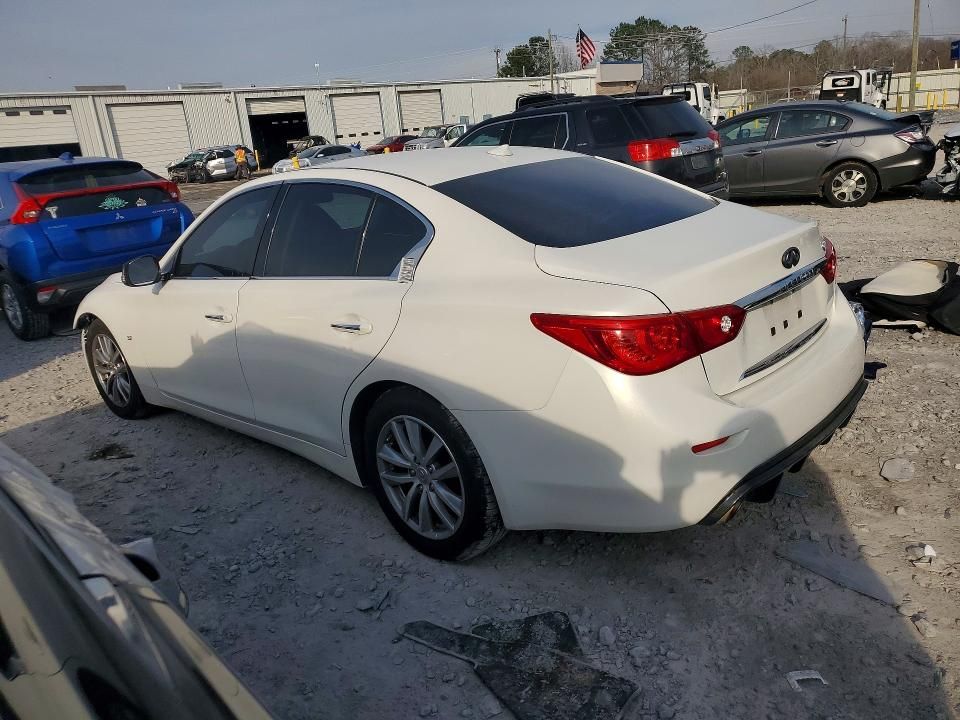2015 Infiniti Q50 Base
