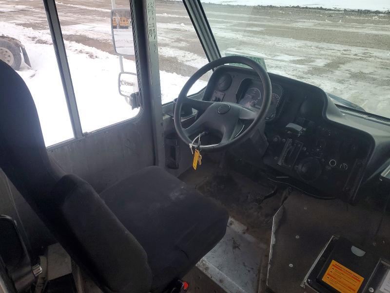 2016 Freightliner MT55G Chassis Delivery Truck