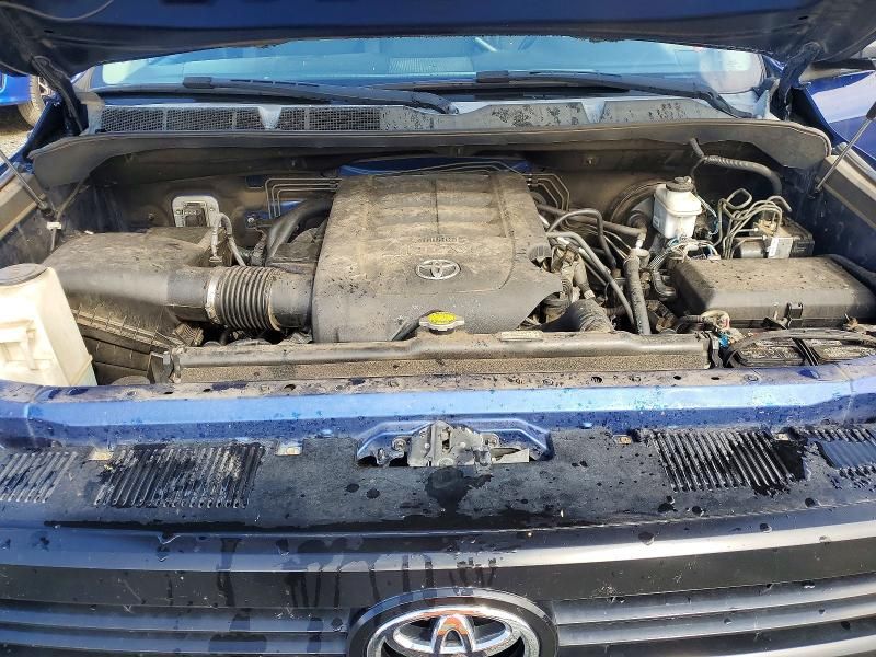 2015 Toyota Tundra Double cab sr